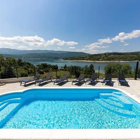 Ferienhaus Escape On - Private Retreat With Pool & Jacuzzi